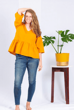 Load image into Gallery viewer, Gathered Top